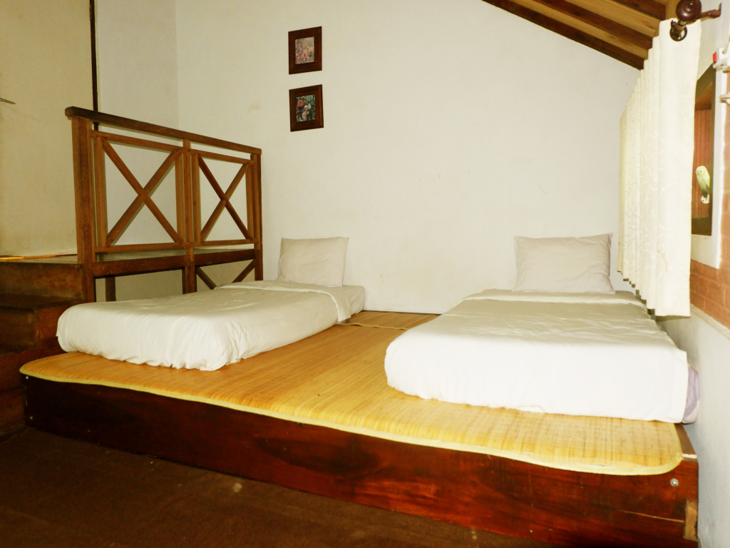 Вагатор: FabHotel Casa De Royale