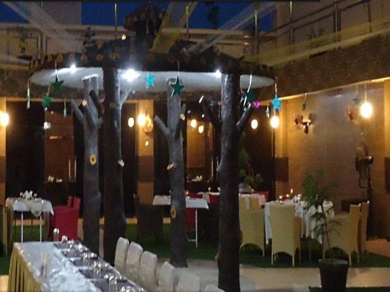 Aligarh: Hotel Palm Tree