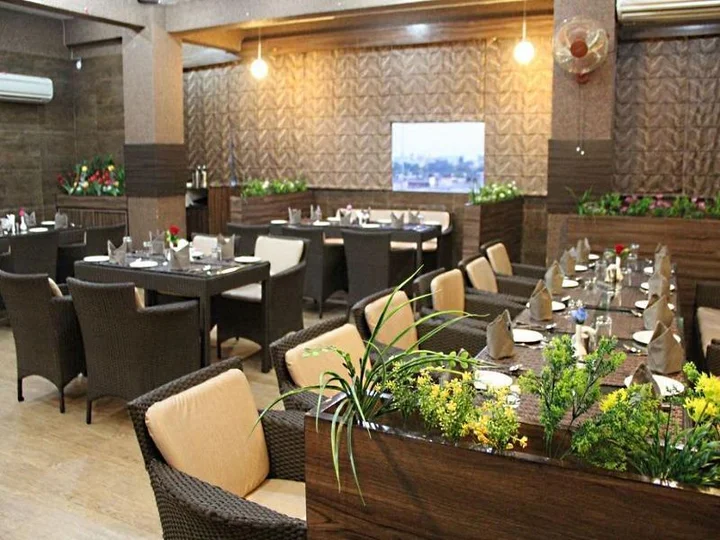 Aligarh: Hotel Palm Tree