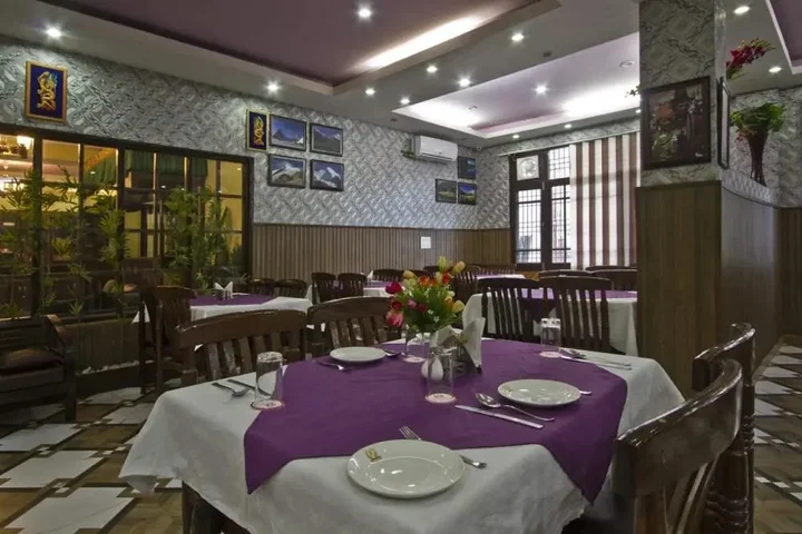 Каргил: Zojila Residency