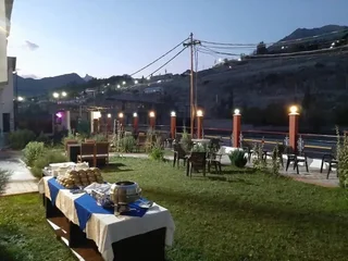 Каргил: Zojila Residency