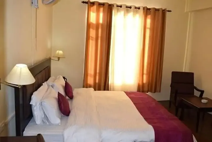 Каргил: Zojila Residency