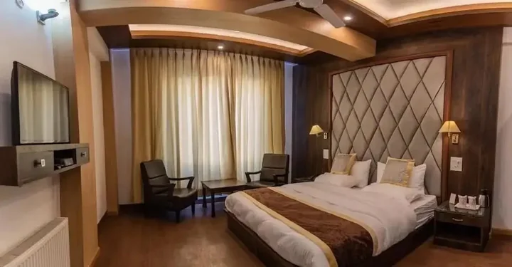 Каргил: Zojila Residency