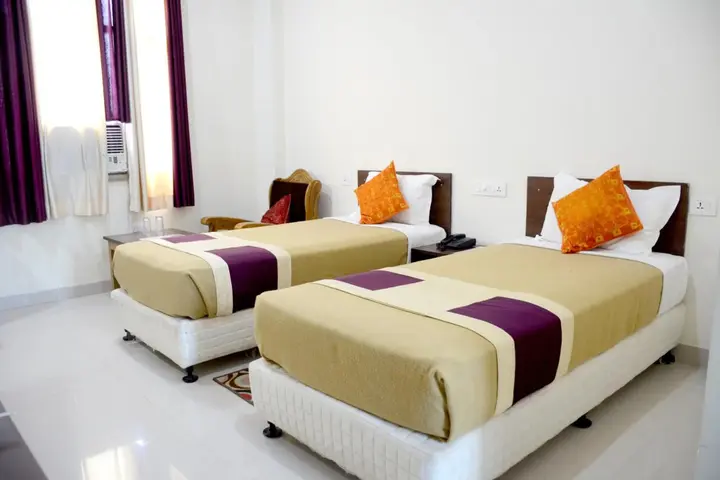 Бодх-Гая: Hotel Bodh Vilas