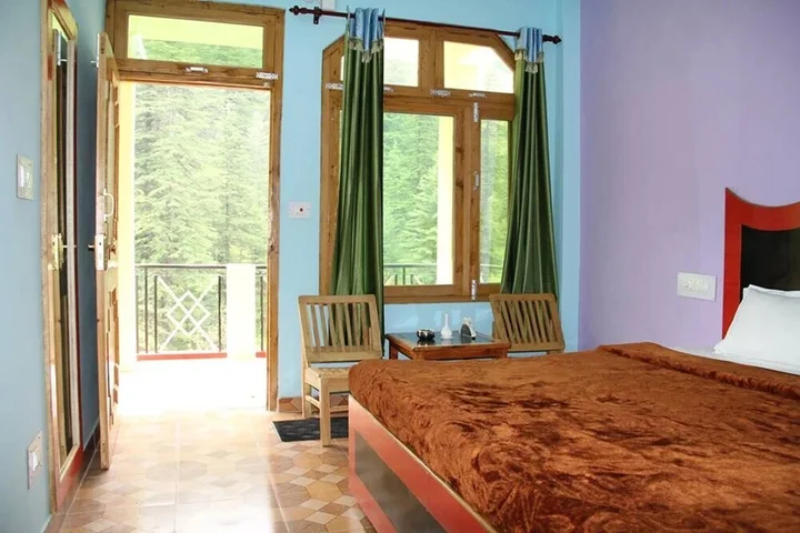 Банджар: Dev Conifers Cafe and Cottages