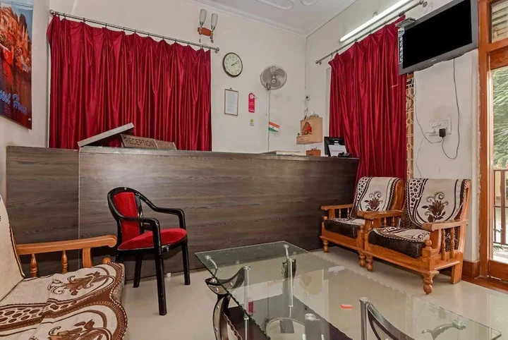 Варанаси: Narendra Guest House
