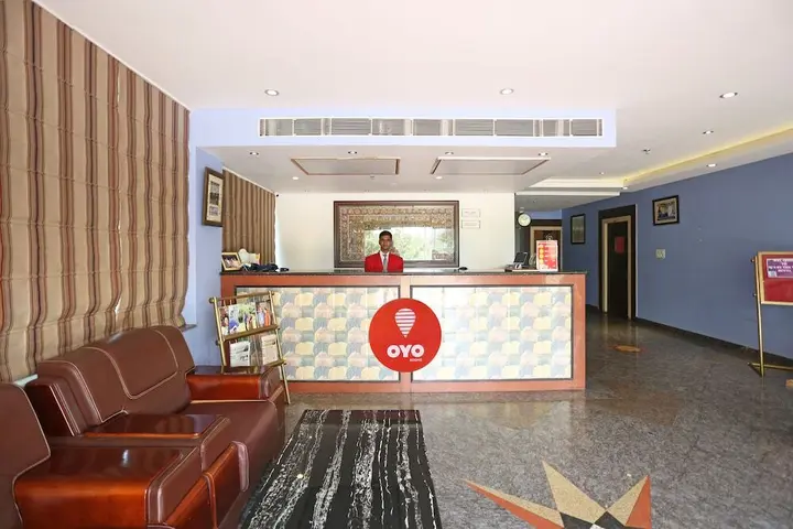Бхубанешвар: Hotel BJ's By the Way