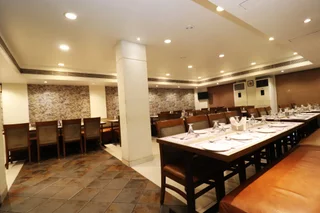 Бхопал: Hotel Rajhans Regent
