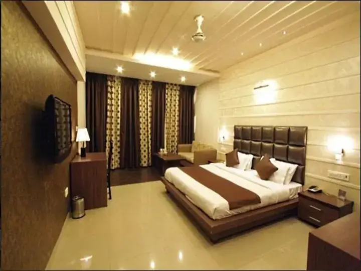 Горакхпур: Royal Residency Hotel
