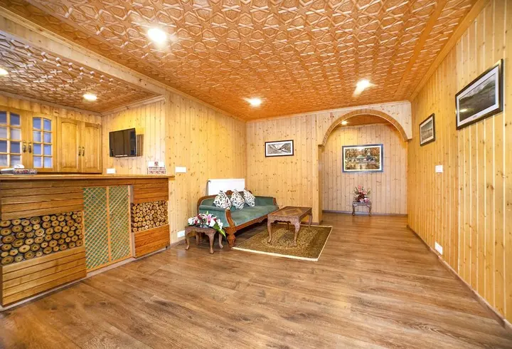 Гульмарг: Shaw Inn