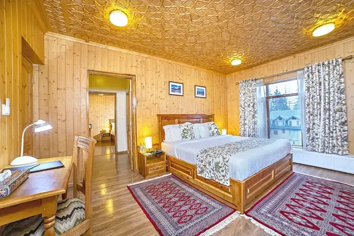 Гульмарг: Shaw Inn