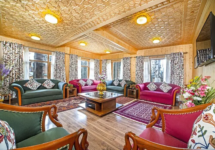 Гульмарг: Shaw Inn