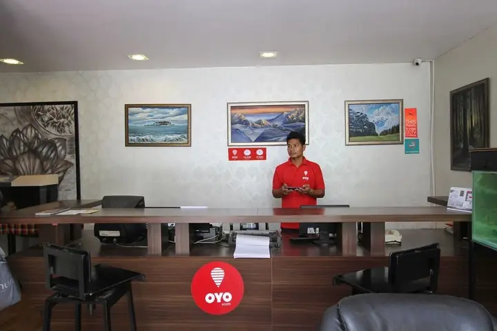 Бангалор: Capital O 333 Hotel Crystal Homes