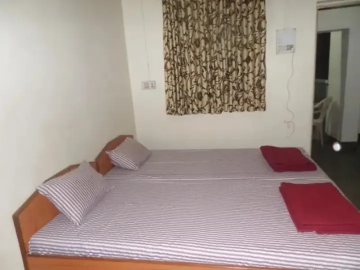 Нашик: Hotel Gurukrupa