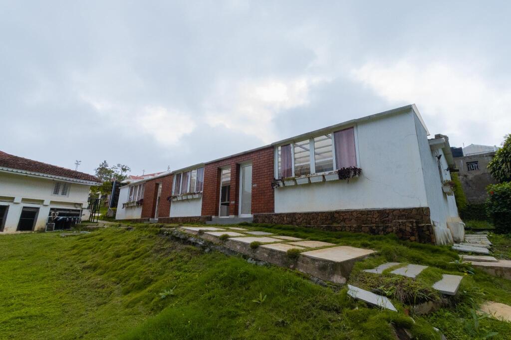 Салем: Livgrand - Atisaya Resort, Yercaud - Residenza