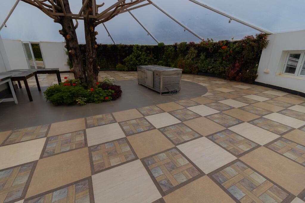 Салем: Livgrand - Atisaya Resort, Yercaud - Residenza