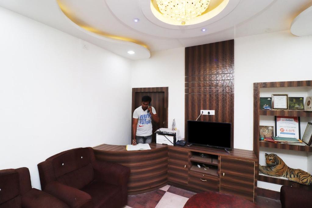 Раджгир: Hotel Vijay