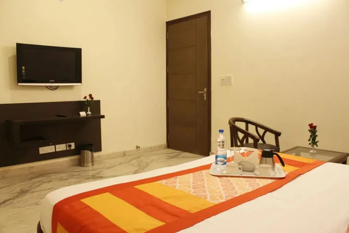 Нойда: Itsy Hotels Swastika Inn Sector 26