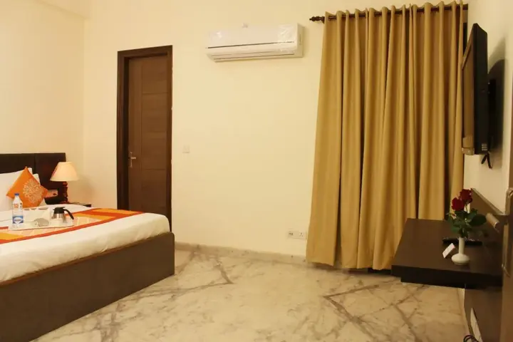 Нойда: Itsy Hotels Swastika Inn Sector 26