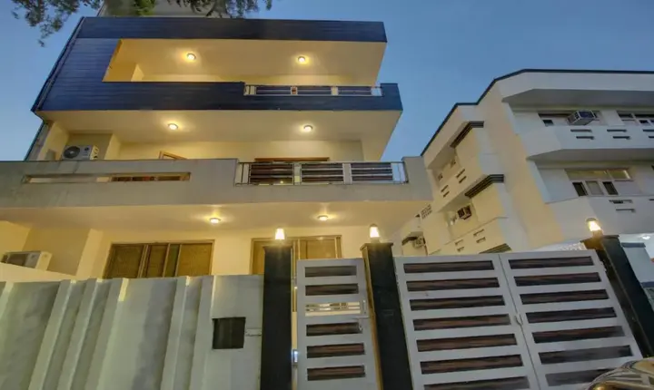 Нойда: Itsy Hotels Swastika Inn Sector 26