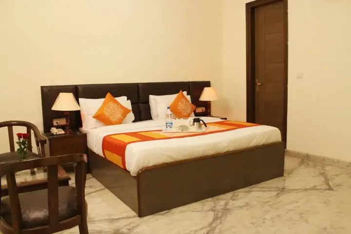 Нойда: Itsy Hotels Swastika Inn Sector 26