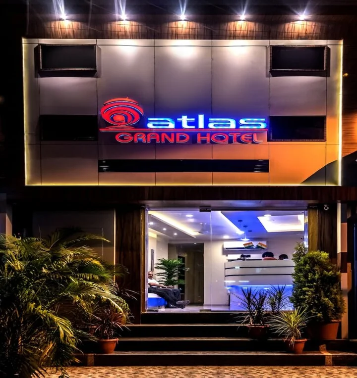Мумбаи: Atlas Grand Hotel