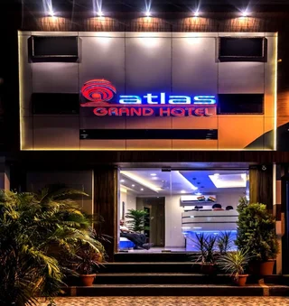 Мумбаи: Atlas Grand Hotel