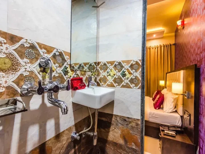 Мумбаи: Atlas Grand Hotel