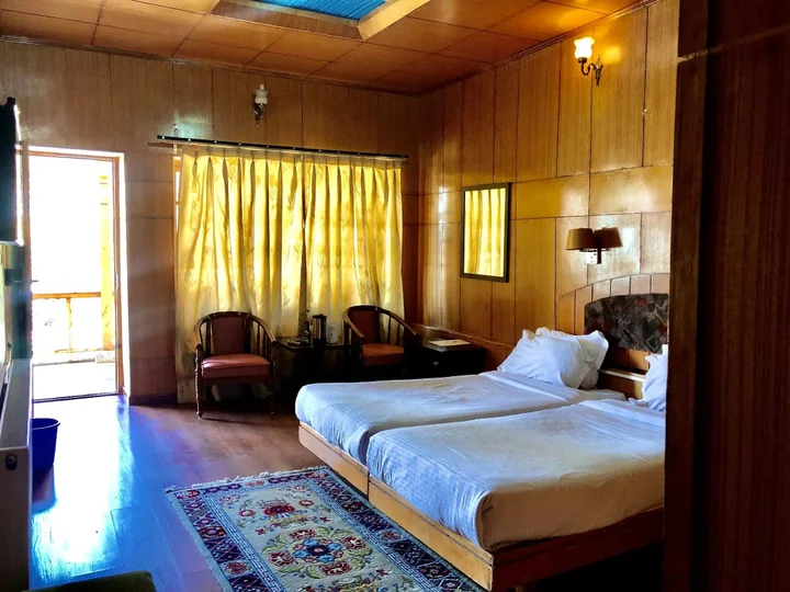 Лех: Hotel Spic N Span