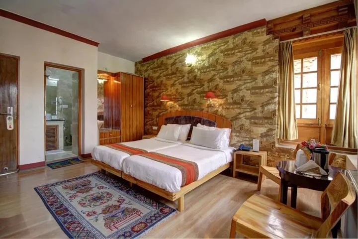 Лех: Hotel Spic N Span