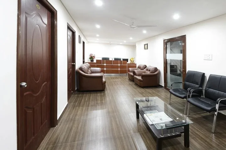 Ченнаи: OYO 1001 Palmtree Corporate Anna Nagar
