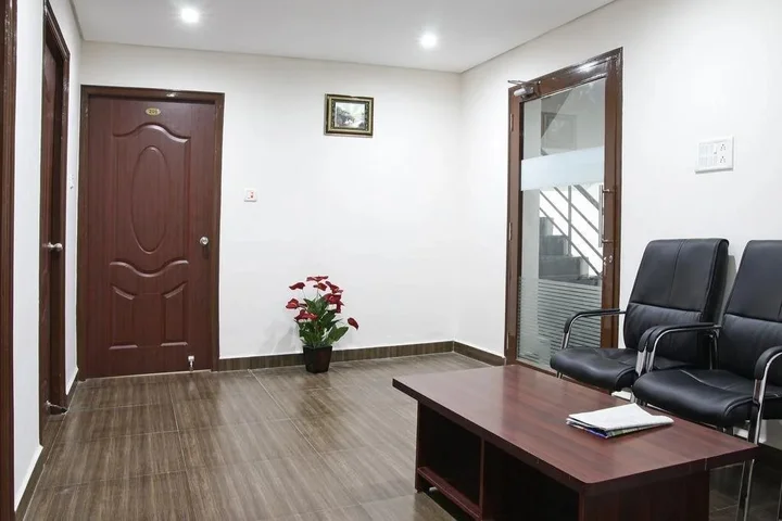 Ченнаи: OYO 1001 Palmtree Corporate Anna Nagar