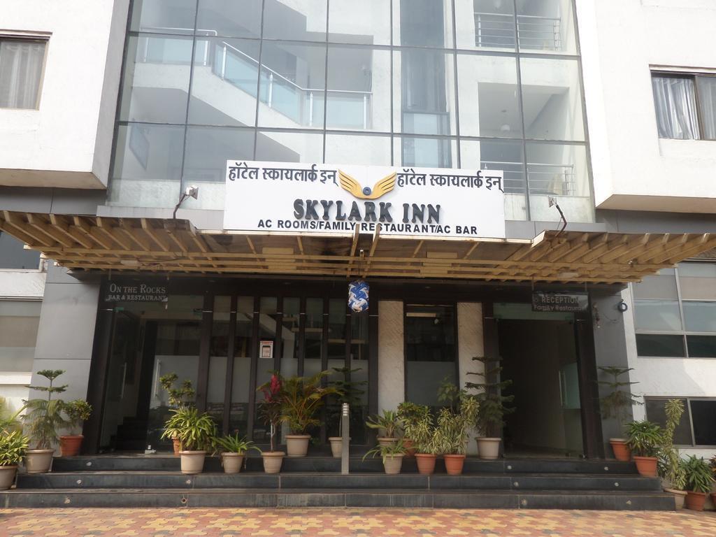 Нашик: Hotel Skylark Inn