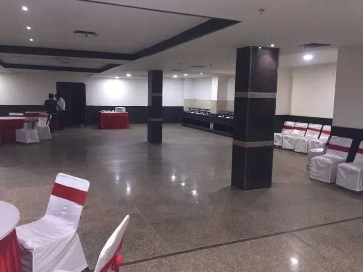 Агра: Hotel Sunway Inn
