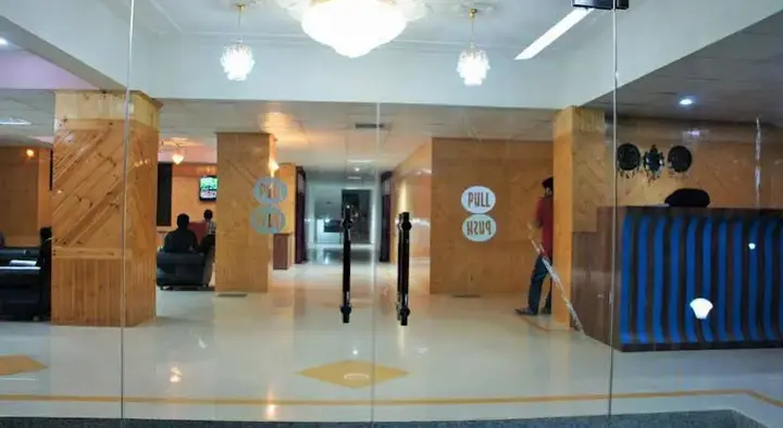Шринагар: Triden Kashmir Resort