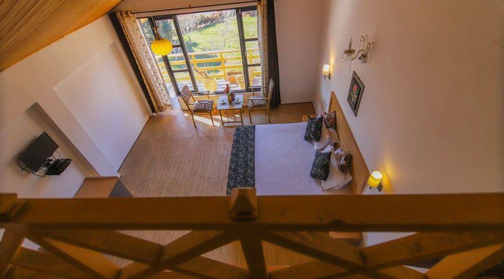 Манали: Apple Croft Cottage