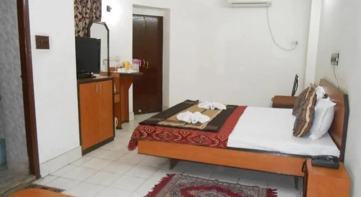 Колката: Innra Hotel