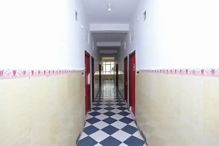 Читторгарх: Hotel President