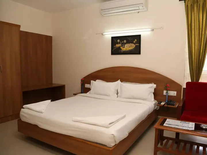 Коимбатур: Hotel SPR Inn