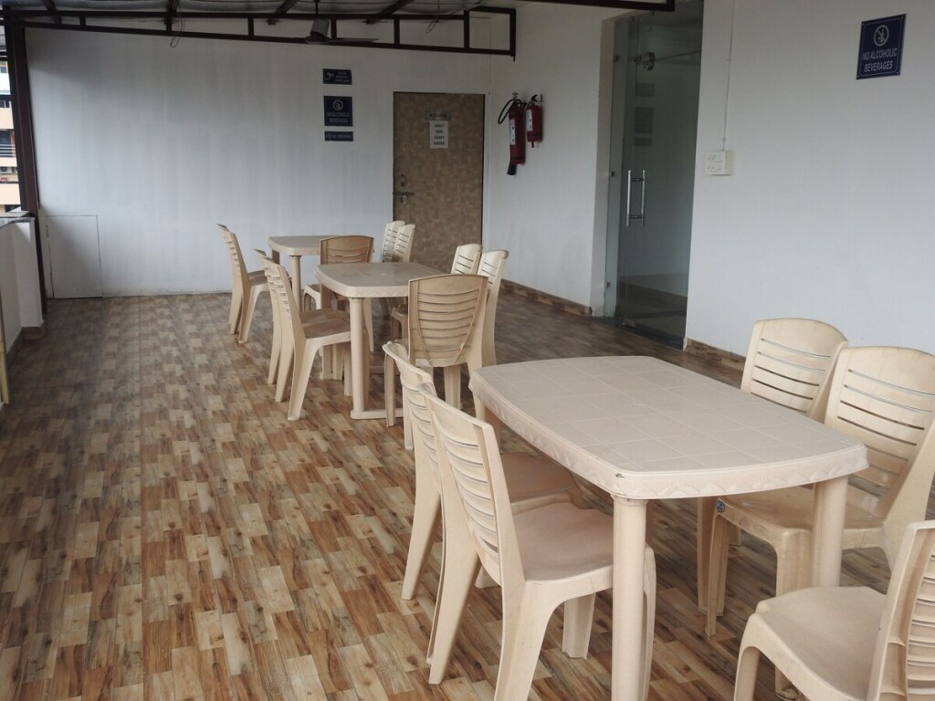 Дехрадун: Hotel Aakash Residency