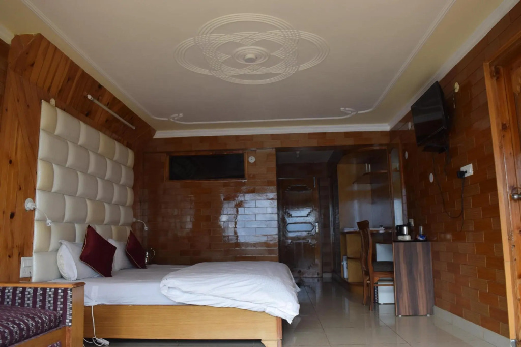 Калпа: Kinner Villa