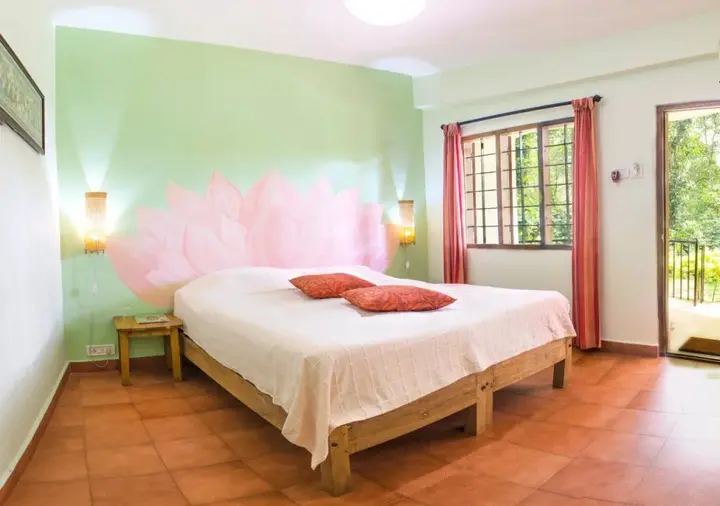 Кумили: Chrissies Hotel