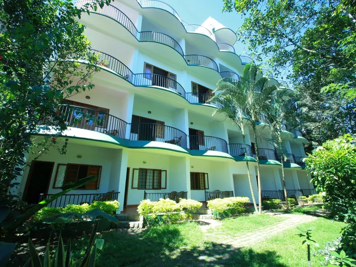 Кумили: Chrissies Hotel