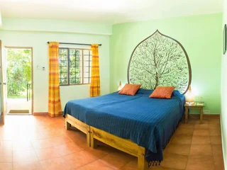 Кумили: Chrissies Hotel