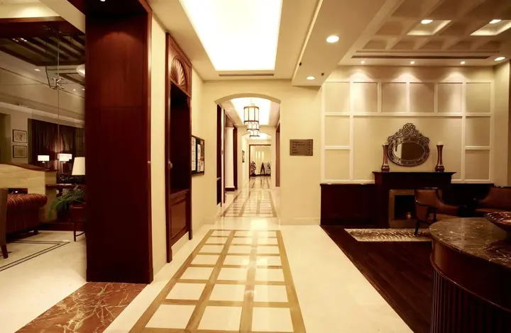 Гуруграм: DLF Club 3