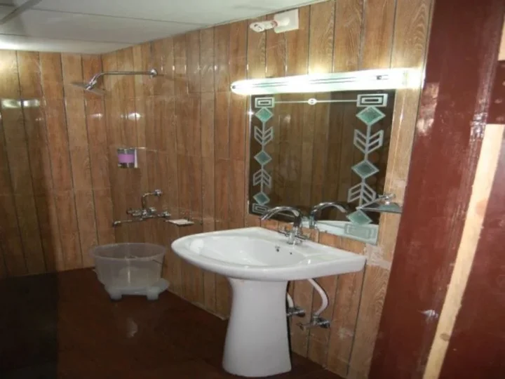 Гульмарг: Hotel Zahgeer Continental
