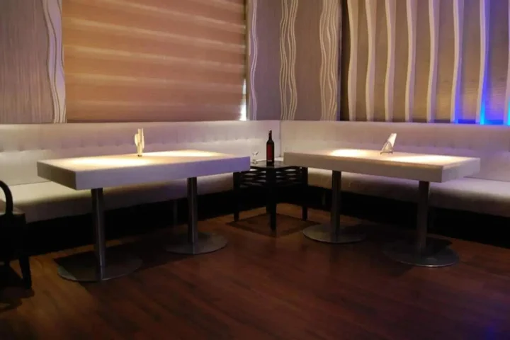 Каримнагар: Hotel Swetha