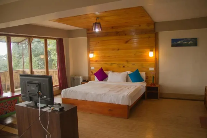 Пеллинг: The Barfung Retreat