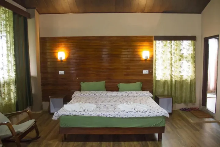 Пеллинг: The Barfung Retreat