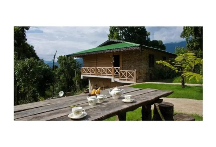 Пеллинг: The Barfung Retreat